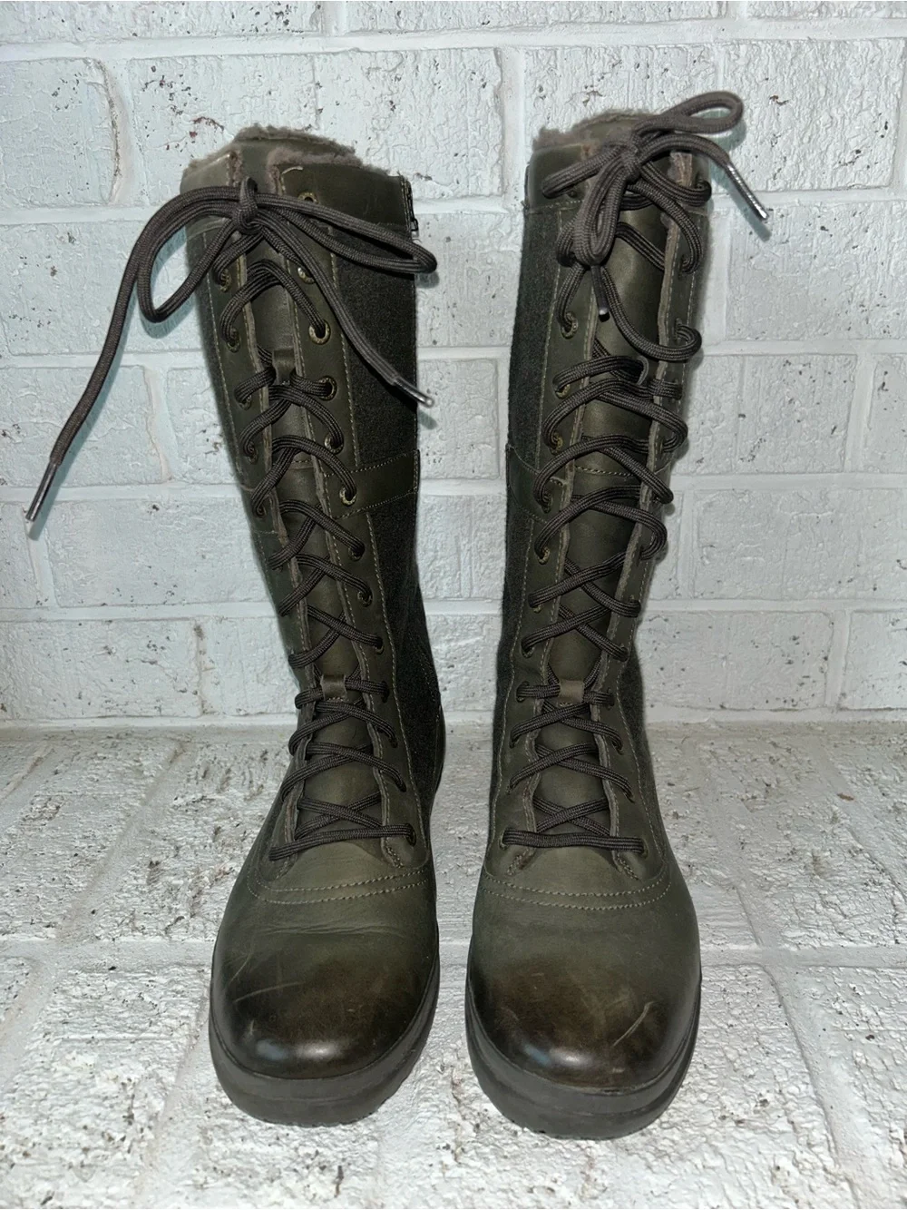 Ugg Elvia Tall Boot Leather Wool Dark Olive Green Size 10